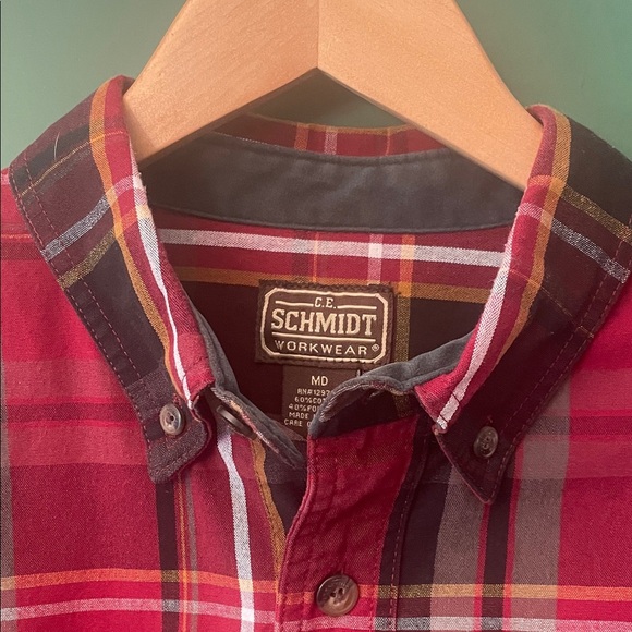 C.E. Schmidt Workwear Mens M Heavyweight Workshirt Red, Black & White Plaid - Picture 3 of 9